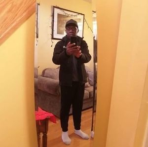 Meet your Posher, Laurence